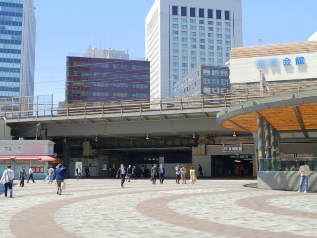 駅前の広場